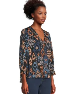 3/4 Sleeve V-Neck Popover Woven Blouse