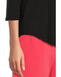 3/4 Sleeve V-Neck Tee with Curved Hem