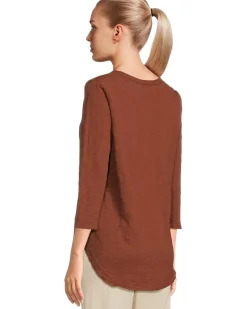 3/4 Sleeve V-Neck Tee with Curved Hem