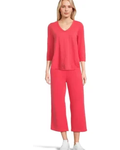 3/4 Sleeve V-Neck Tee with Curved Hem