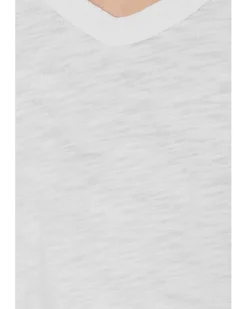 3/4 Sleeve V-Neck Tee with Curved Hem