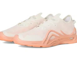 Biom Infinite Textile Knit Fashion Sneaker