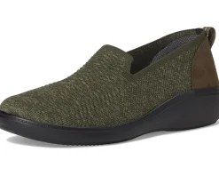 Boulevard Slip-On Shoes