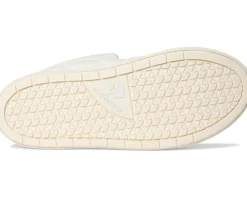 Chuck Taylor All Star Elements Mid Boots