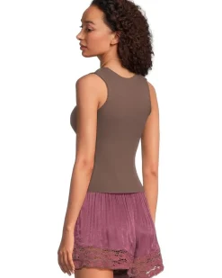 Clean Lines Muscle Cami