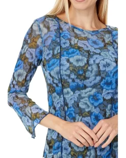 Crew Neck Long Sleeve Blouse