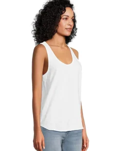 Curve Hem Scoop Neck Tank