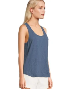 Curve Hem Scoop Neck Tank