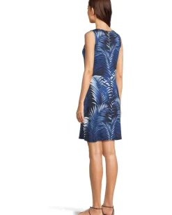 Darcy Leaf Of Luxury Sleeve Less Dress