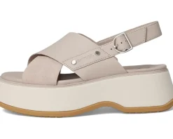 Dayspring™ Crisscross Sandals