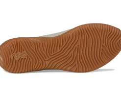 Echo Knit Slip On Sneaker