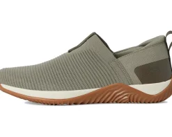 Echo Knit Slip On Sneaker