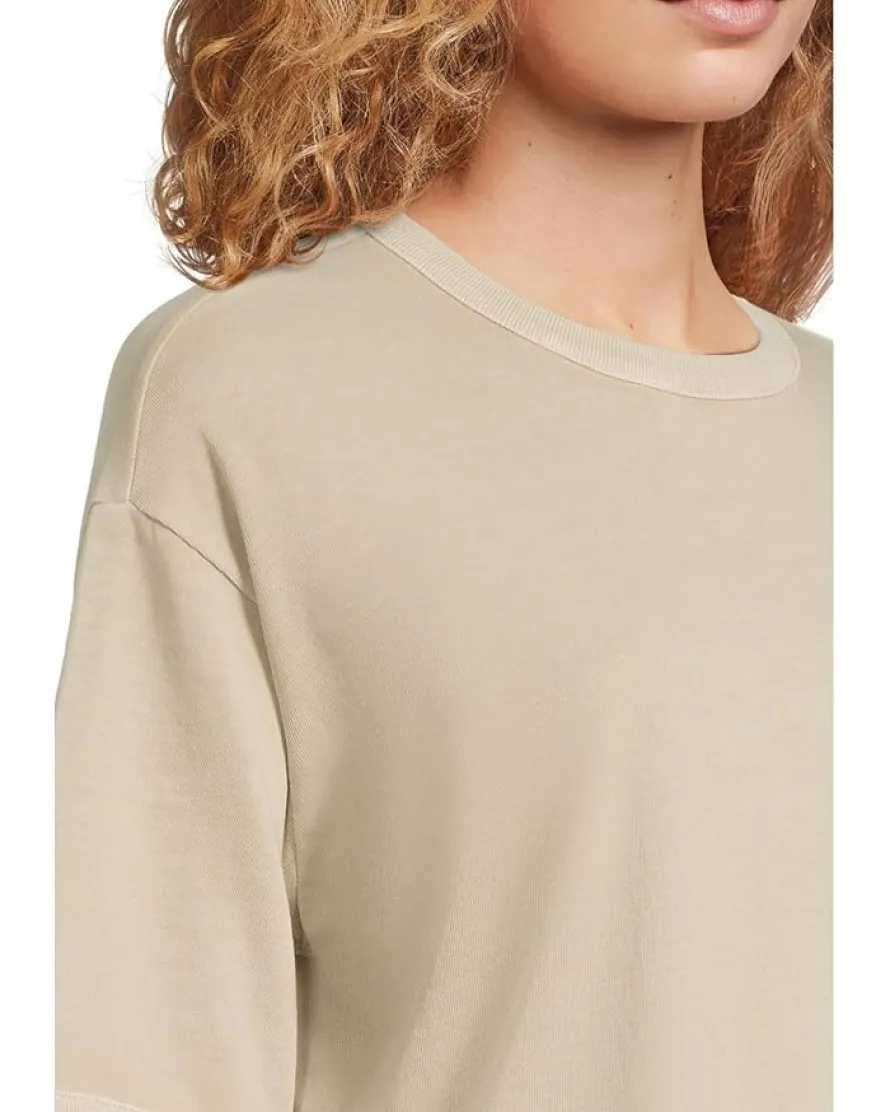 Esther Side Slit Tee