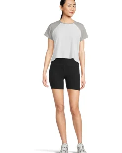 Featherweight Colorblock Tee