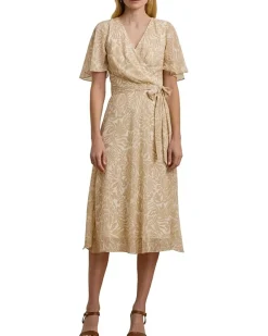 Floral Belted Crinkle Georgette Dress