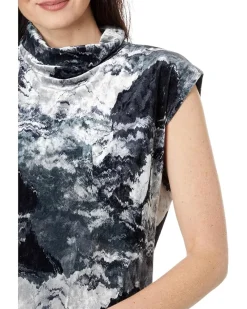 Galaxy Printed Velvet Sleeveless Turtleneck