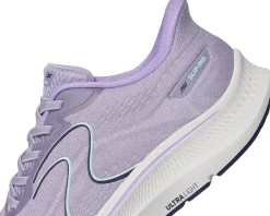 Go Run Consistent 2.0 Lockhart Hands Free Slip-ins