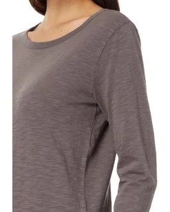 Long Sleeve Crew Neck Favorite Tee