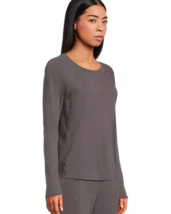 Long Sleeve Slim Crew Neck Tee