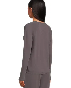 Long Sleeve Slim Crew Neck Tee