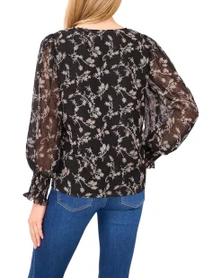 Long Sleeve Smocked Cuff Clip Dot Top