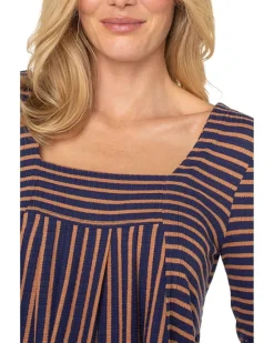 Long Sleeve Square Neck Knit Top