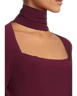 Long Sleeve Sweetheart Turtle Top