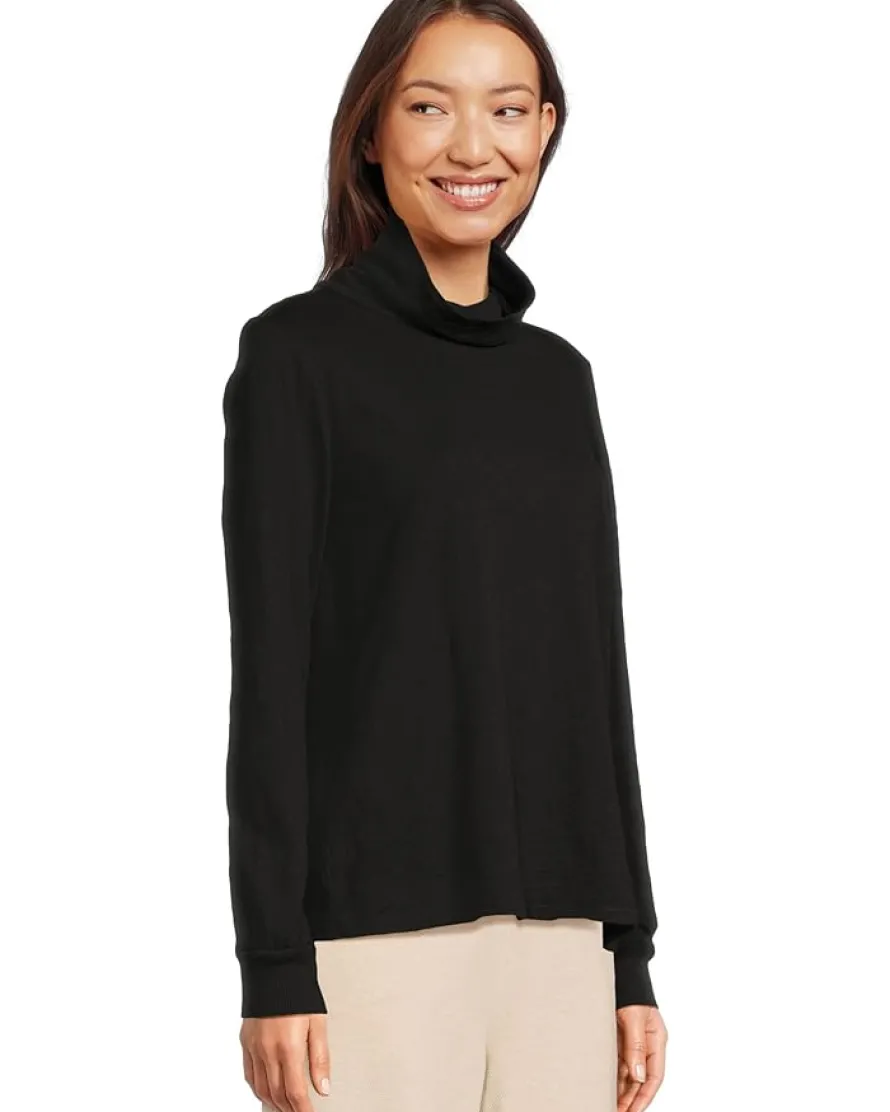 Long Sleeve Turtle Neck Tee