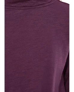 Long Sleeve Turtle Neck Tee