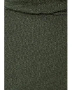 Long Sleeve Turtle Neck Tee