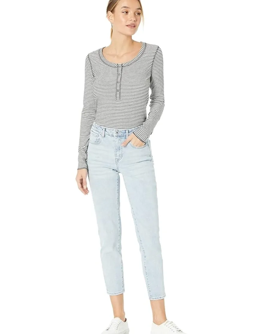 Luciana Scoop Neck Henley