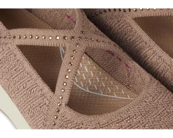 Martha Stewart Arch Fit Living - Meadow Walk