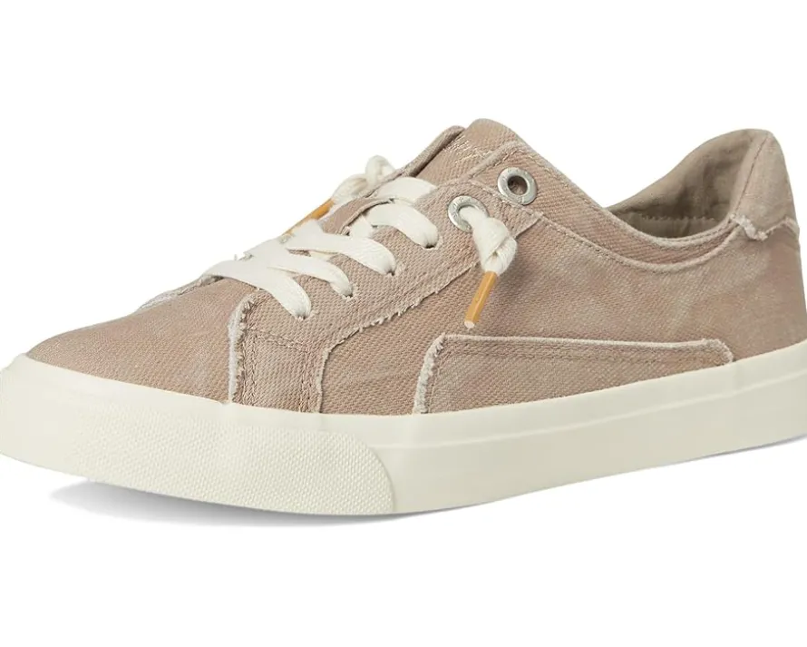 Martina Too Lace-Up Shoes