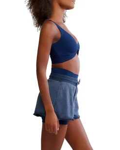 Never Better Twist Crop