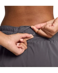 One Dri-FIT Mid-Rise 3