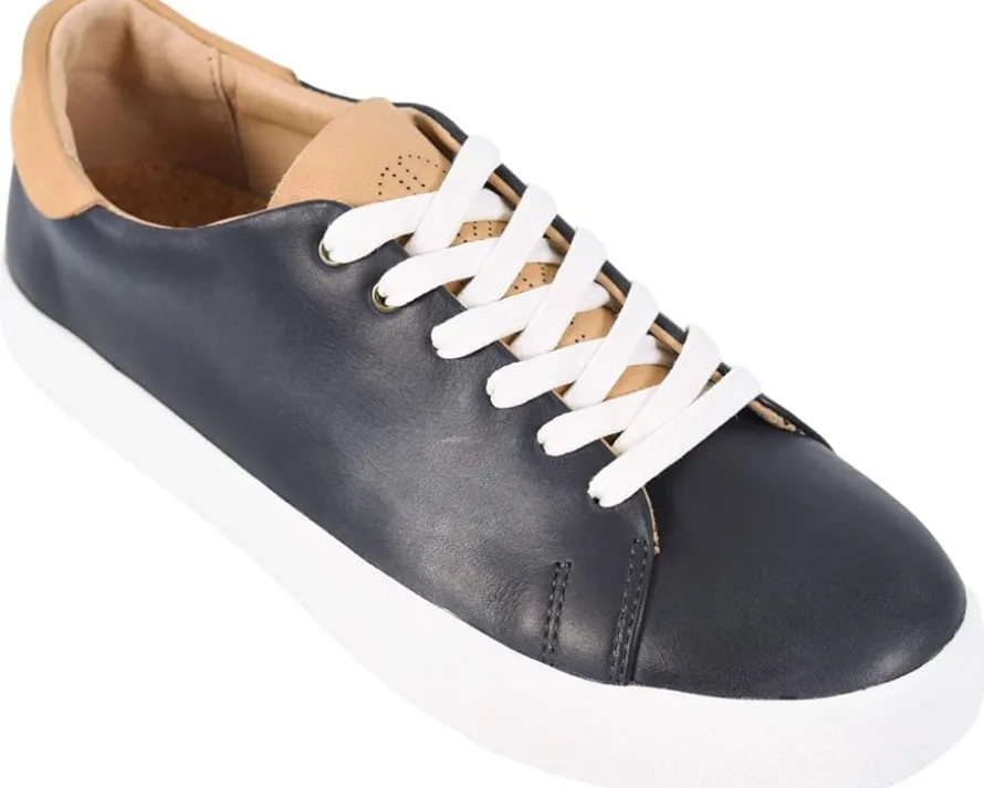 Pacific Leather Sneaker
