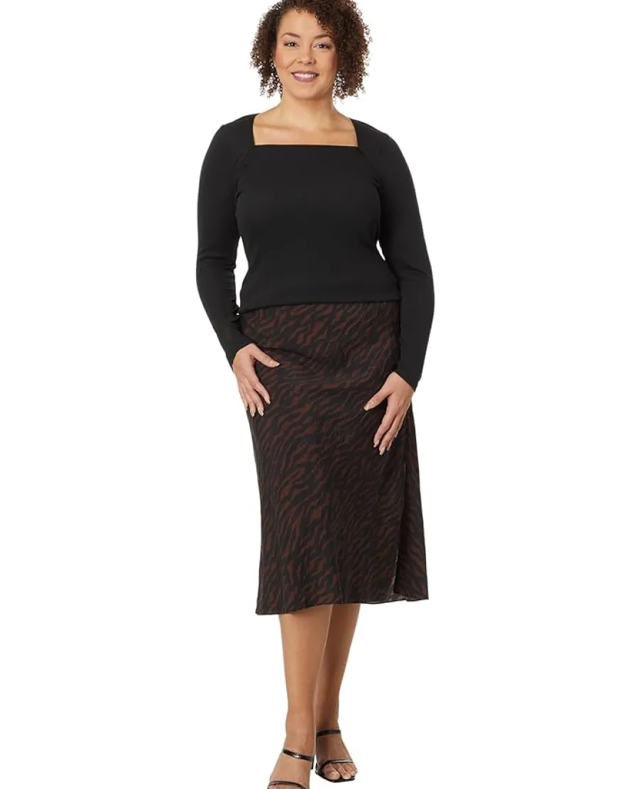 Plus Angled Neckline Long-Sleeve Top