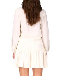 Relaxed High-Low Textured Blouse