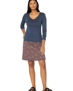 Rose Long Sleeve Tee