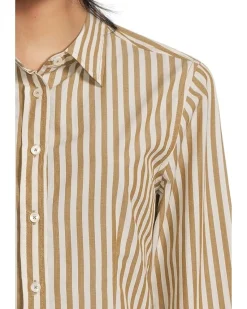 Slim Fit Button-Down