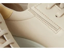 Soft 7 Easy Slip Sneaker