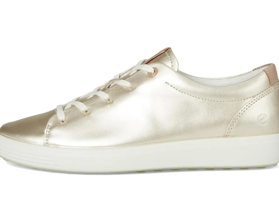 Soft 7 Floral Sneaker