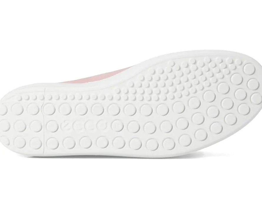 Soft 60 Premium Slip-On Sneaker