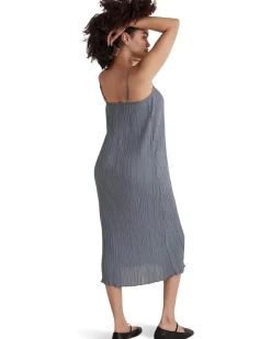 The Goldie Dress in Plissé