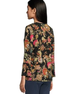 The Janie Favorite V-neck Flute Sleeve Tee- Lowri