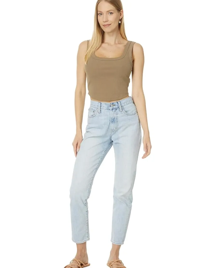 The Tailored Crop Tank in Sleekhold