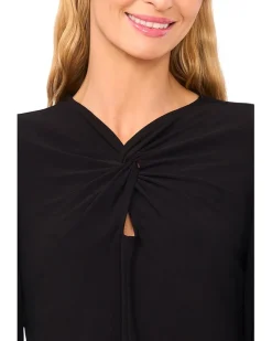 Twist Keyhole 3/4 Sleeve Knit Top