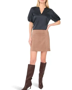 V-Front Puff Sleeve Blouse