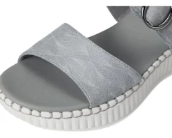 Wilshire Boulevard - Illusion Of Love