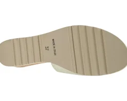 Women's Andre Assous Portia